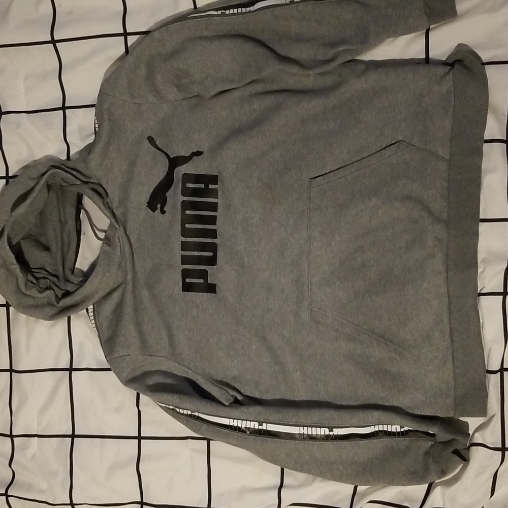 Puma XL hoodie.